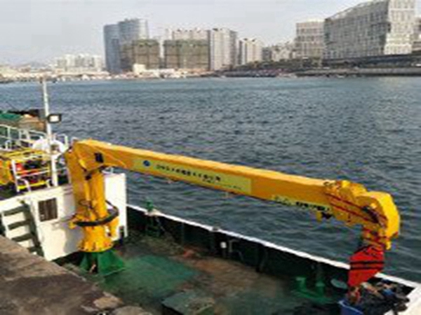 广东惠州船用甲板吊厂家设备的稳定操作注意事项